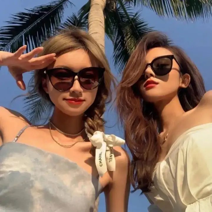 莱奥诺拉的告别海报